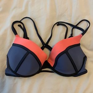 **CLOSEOUT SALE** bikini top